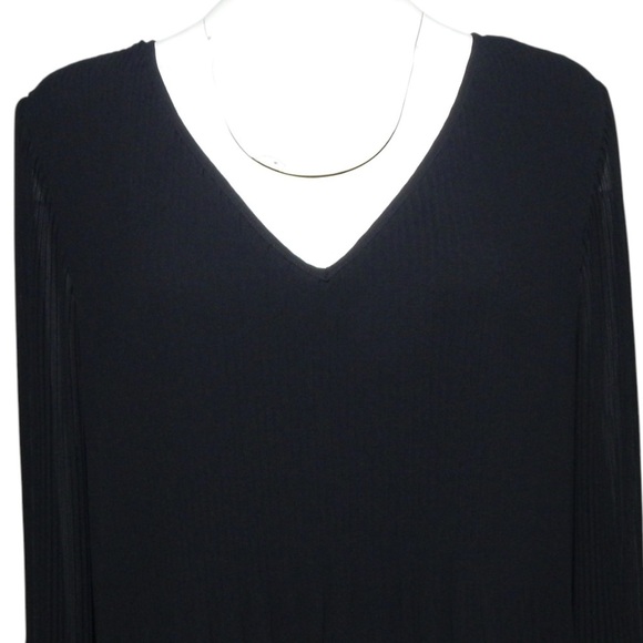Wilfred Black Pleated Flowy Dress A-Line Shift Long Sleeve V-Neck Size Large - Picture 3 of 9